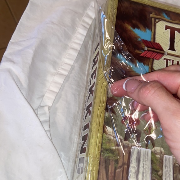 NIB Underdog Games Trekking The National Parks: The Board Game - Picture 4 of 6